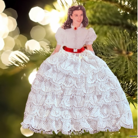 Vintage Bradford exchange gone with the wind the ruffle dress Christmas ornament - Picture 1 of 9